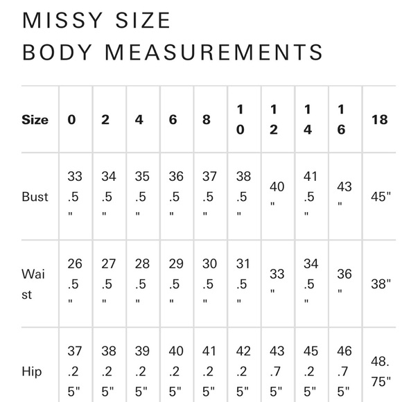 Xscape Women's Long Sleeve Beaded Contour Gown Size 2 - Picture 6 of 6